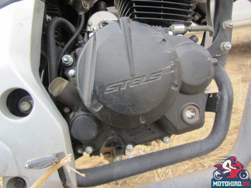 Коробка передач и часть двигателя на Стелс Флекс 250