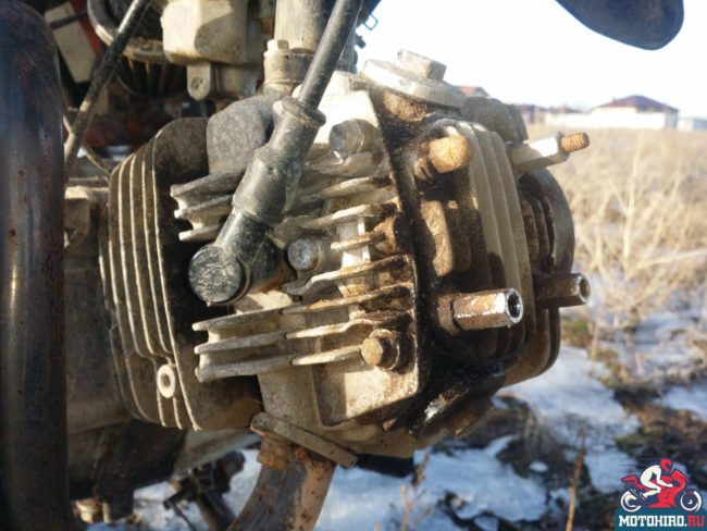Подтёки масла с двигателя в области клапанной крышки на Ирбис ТТР 125
