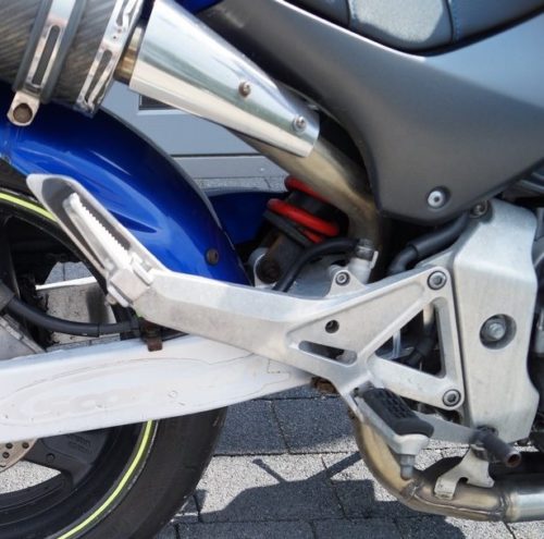 Задний моноамортизатор в подвеске мотоцикла Honda CB600 первого поколения