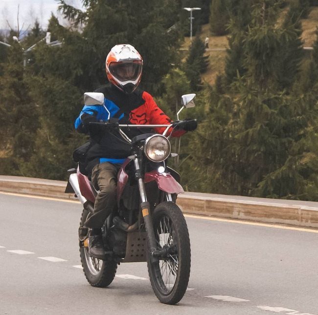 Круглая фара от ижа на китайском мотоцикле ABM ZR200 2014 года выпуска