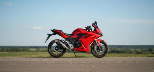 Racer nitro 250 вид сбоку в красном пластике