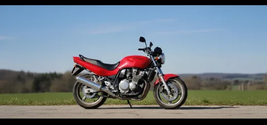 Suzuki IMPULSE GSX 400 95 года выпуска в красном пластике