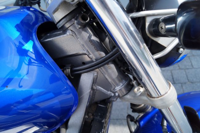 Заводской номер на стальной раме мотоцикла Honda CB600 1999 года выпуска
