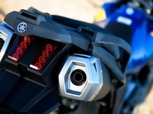 Задний фонарь светодиодного типа на мотоцикле Yamaha XT660Z Tenere