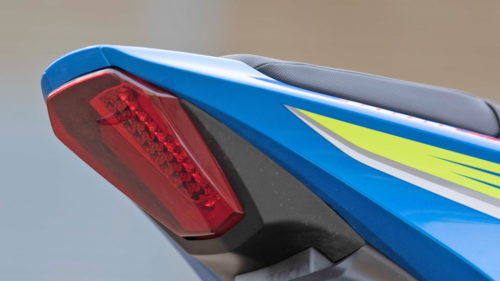 Красное стекло светодиодного фонаря мотоцикла Suzuki GSX R1000 японского производства