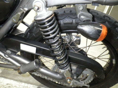ПРужина на заднем амортизаторе мотоцикла Suzuki GRASSTRACKER 250