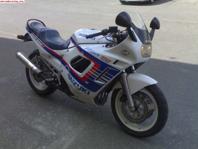 Suzuki gsx 600 katana